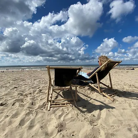 Zomerhuis Zomerbries Holiday home *