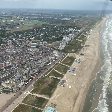 Holiday home Zomerhuis Zomerbries