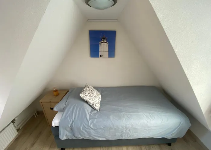 Holiday home Zomerhuis Zomerbries *